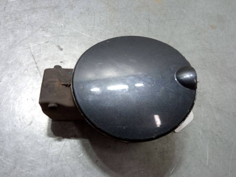 TAPA EXTERIOR COMBUSTIBLE 