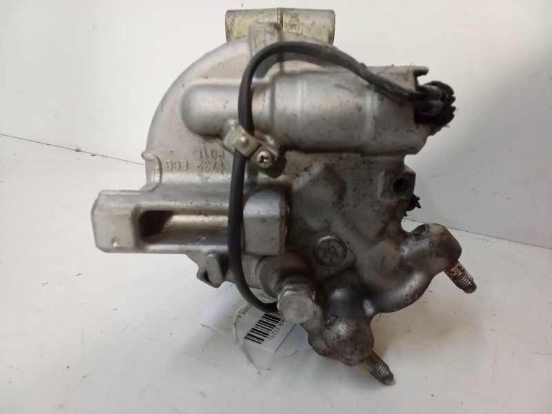 Recambio de compresor a/a para volvo v40 hatchback (525) d2 referencia OEM IAM P31348965  