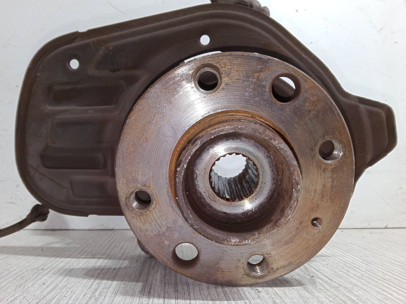 Recambio de mangueta delantera izquierda para opel meriva a monospace (x03) 1.6 16v (e75) referencia OEM IAM   