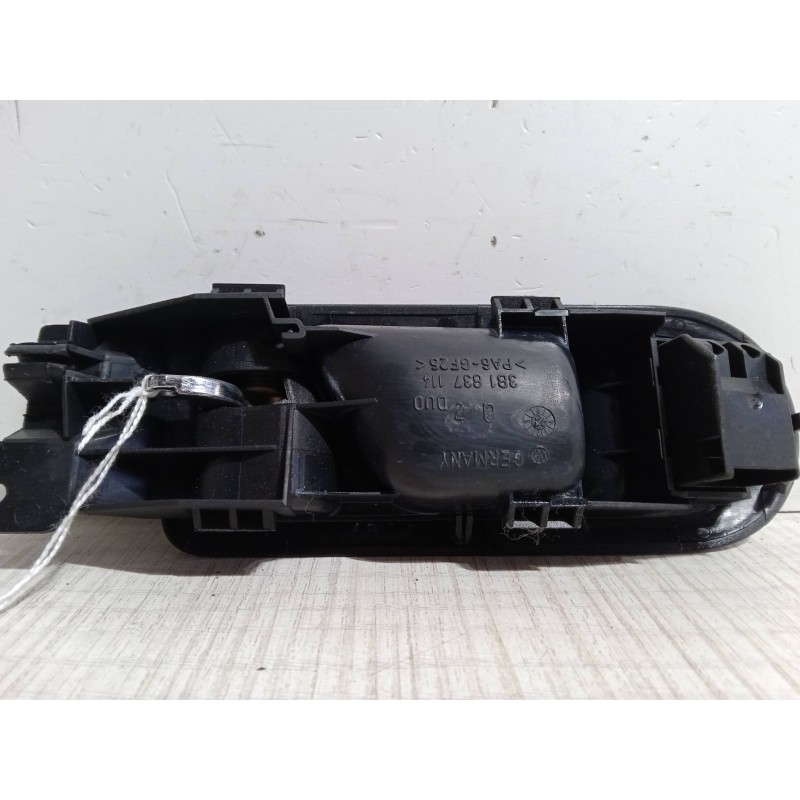Recambio de maneta interior puerta delantera derecha para volkswagen golf iv (1j1) 1.4 16v referencia OEM IAM 3B1837114  