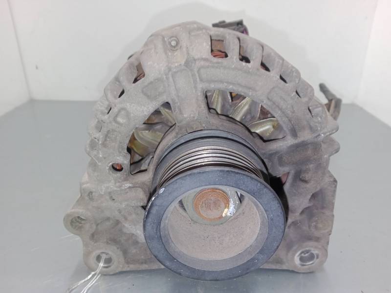 ALTERNADOR 037903025M 0124325013