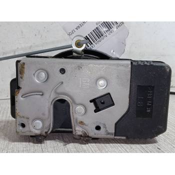 CERRADURA PUERTA DELANTERA IZQUIERDA 