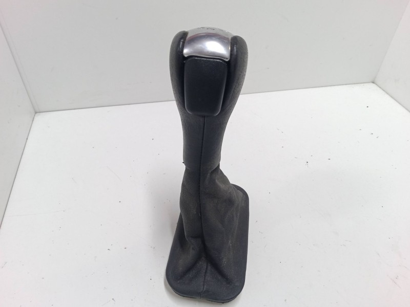 Recambio de pomo palanca cambio para land rover range rover i 4.3 vogue lse 4x4 referencia OEM IAM   