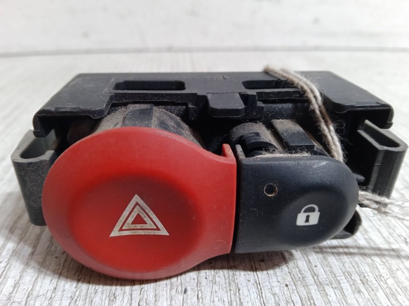 Recambio de warning para renault modus / grand modus (f/jp0_) 1.4 (jp01, jp0j) referencia OEM IAM   