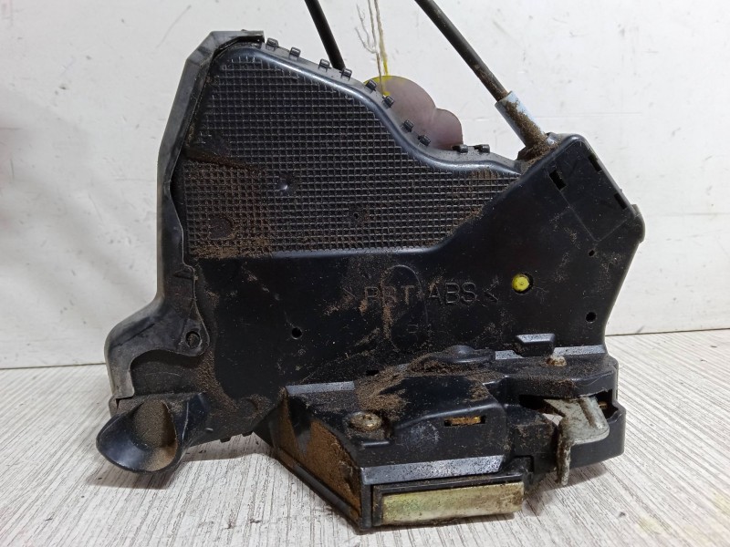 Recambio de cerradura puerta delantera derecha para toyota corolla (_e12_) 1.4 vvt-i (zze120_) referencia OEM IAM   