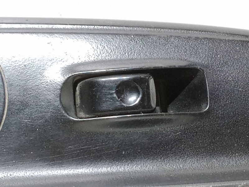 Recambio de mando elevalunas delantero derecho para hyundai h-1 furgoneta (a1) 2.5 td referencia OEM IAM   