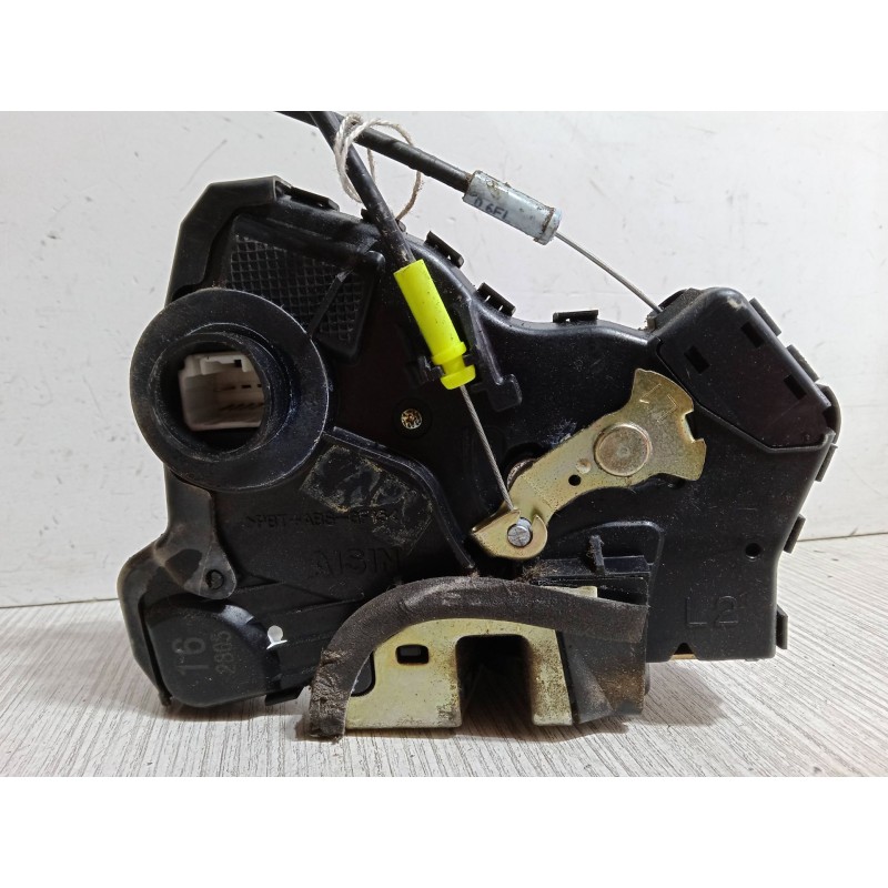 Recambio de cerradura puerta delantera izquierda para toyota corolla (_e12_) 1.4 vvt-i (zze120_) referencia OEM IAM   