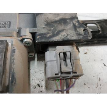 ELEVALUNAS ELECTRICO DELANTERO DERECHO 