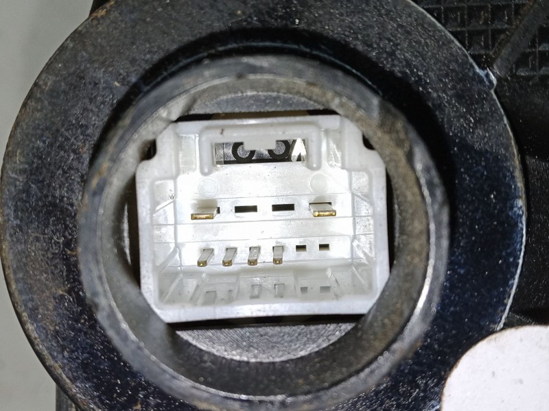 Recambio de cerradura puerta delantera izquierda para toyota corolla (_e12_) 1.4 vvt-i (zze120_) referencia OEM IAM   