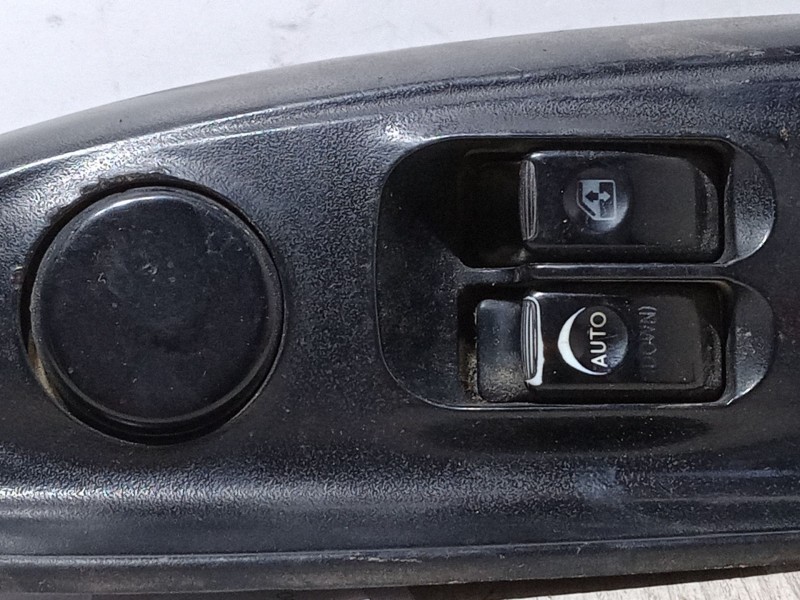 Recambio de mando elevalunas delantero izquierdo para hyundai h-1 furgoneta (a1) 2.5 td referencia OEM IAM   