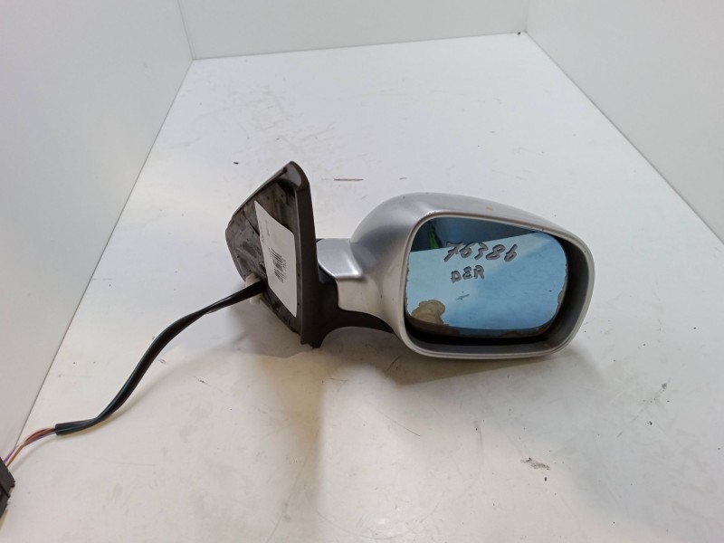 Recambio de retrovisor electrico derecho para volkswagen bora i (1j2) 2.0 referencia OEM IAM    Recambio de retrovisor electrico derecho para volkswagen bora i (1j2) 2.0 referencia OEM IAM
