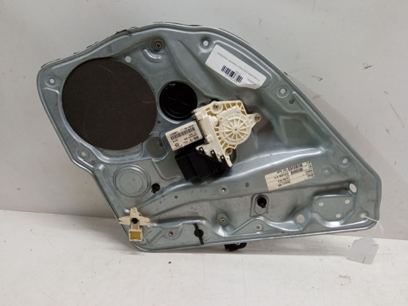 Recambio de elevalunas electrico trasero izquierdo para volkswagen golf iv (1j1) 1.4 16v referencia OEM IAM   