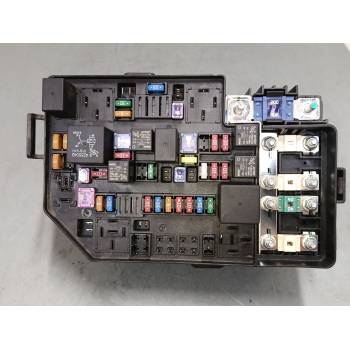 CAJA RELES / FUSIBLES 10837494 