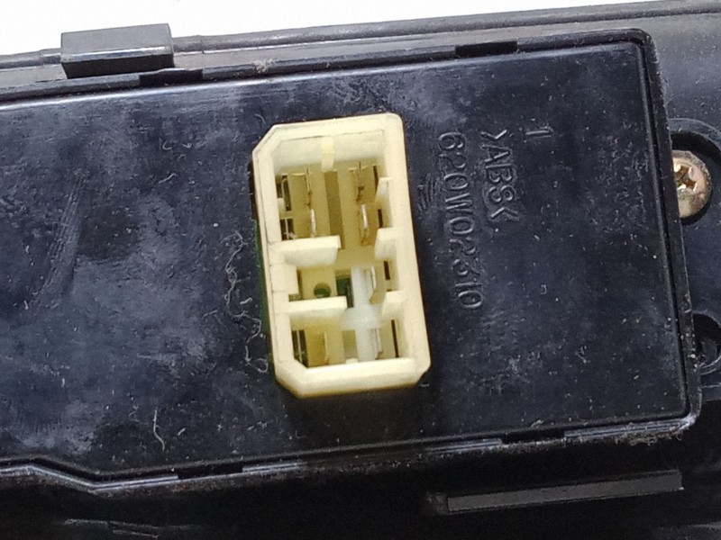 Recambio de mando elevalunas delantero izquierdo para hyundai h-1 furgoneta (a1) 2.5 td referencia OEM IAM   