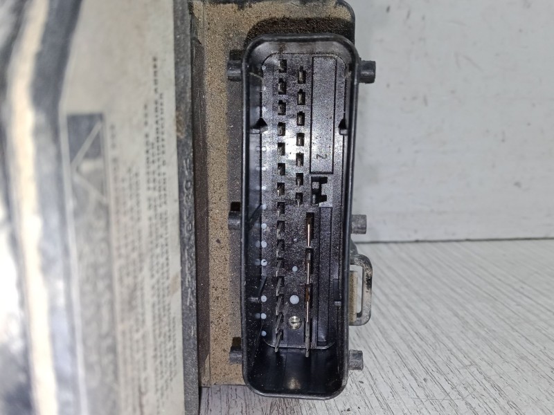 Recambio de abs para toyota corolla (_e12_) 1.4 vvt-i (zze120_) referencia OEM IAM 0273004571  4451002050