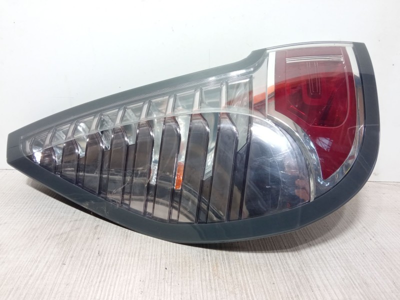 Recambio de piloto trasero izquierdo para renault scénic iii (jz0/1_) 1.5 dci referencia OEM IAM 265558940R  