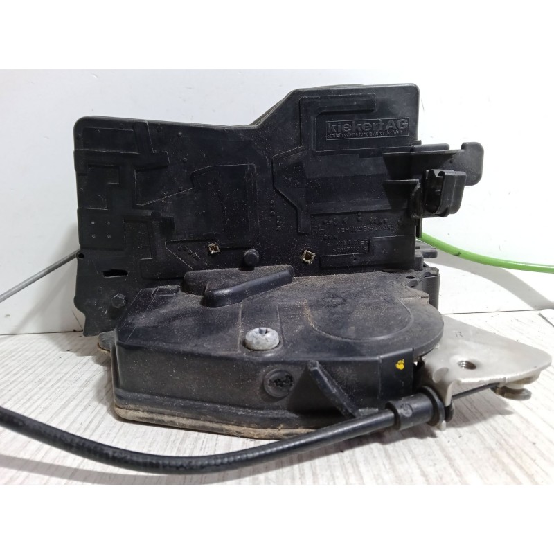 Recambio de cerradura puerta trasera derecha para bmw 7 (e65, e66, e67) 735 i, li referencia OEM IAM 51217024646  