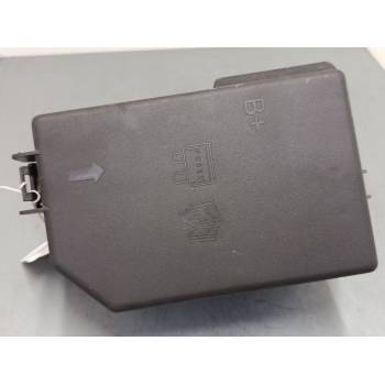 CAJA RELES / FUSIBLES 10837494 