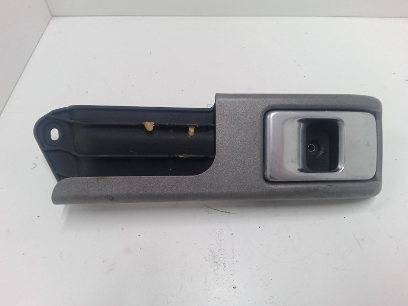 Recambio de maneta interior puerta delantera izquierda para land rover range rover i 4.3 vogue lse 4x4 referencia OEM IAM   