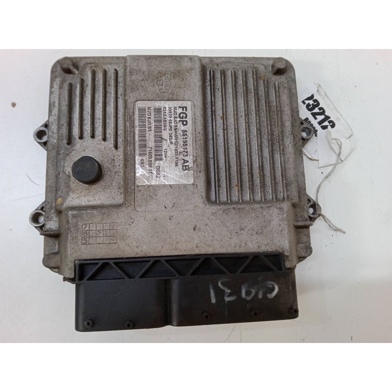 Recambio de centralita motor uce para suzuki swift iii (mz, ez) 1.3 ddis (rs 413d) referencia OEM IAM FGP55195173AB  71600.039.0