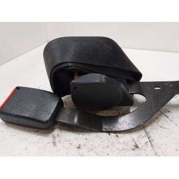 ANCLAJE CINTURON DELANTERO DERECHO 
