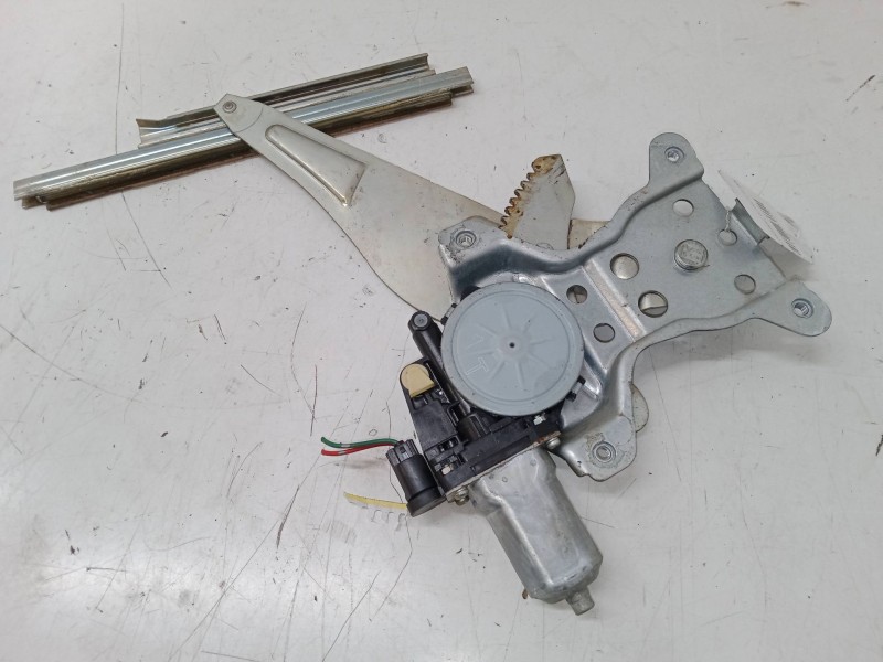 Recambio de elevalunas electrico trasero izquierdo para fiat sedici (189_) 1.6 16v 4x4 referencia OEM IAM   