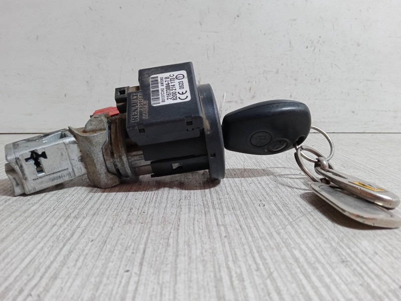 Recambio de clausor para renault modus / grand modus (f/jp0_) 1.4 (jp01, jp0j) referencia OEM IAM 8200214173C  216738847B