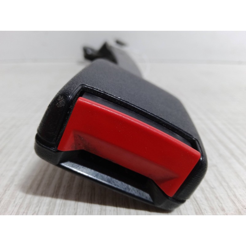 Recambio de anclaje cinturon delantero izquierdo para volkswagen golf iv (1j1) 1.4 16v referencia OEM IAM 1J4858471.291299A  