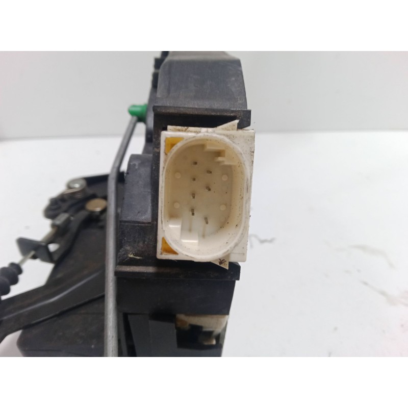 Recambio de cerradura puerta trasera derecha para land rover range rover i 4.3 vogue lse 4x4 referencia OEM IAM   