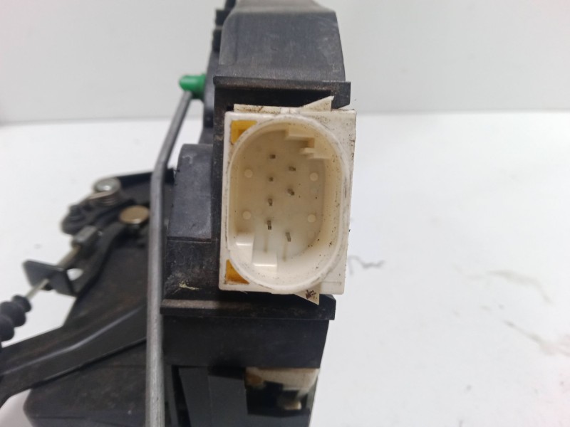 Recambio de cerradura puerta trasera derecha para land rover range rover i 4.3 vogue lse 4x4 referencia OEM IAM   