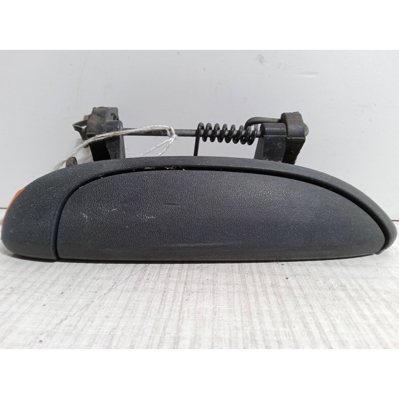 Recambio de maneta exterior puerta delantera derecha para renault clio ii (bb_, cb_) 1.5 dci (b/cb07) referencia OEM IAM   
