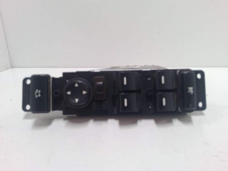 Recambio de mando elevalunas delantero izquierdo para land rover range rover i 4.3 vogue lse 4x4 referencia OEM IAM   
