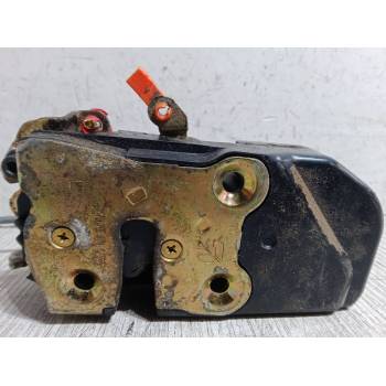 CERRADURA PUERTA DELANTERA IZQUIERDA 