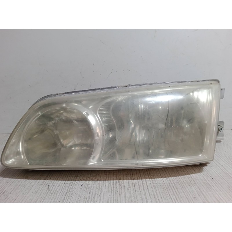 Recambio de faro izquierdo para hyundai h-1 furgoneta (a1) 2.5 td referencia OEM IAM   