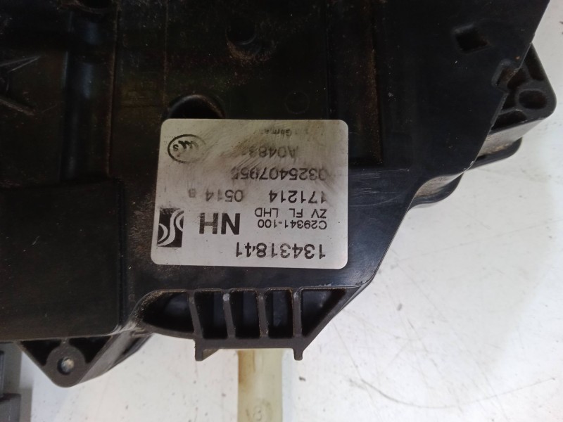 Recambio de cerradura puerta delantera izquierda para opel corsa e (x15) 1.4 (08, 68) referencia OEM IAM 13431841  