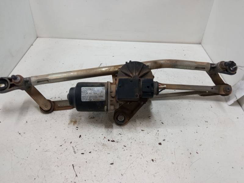 MOTOR LIMPIA DELANTERO 