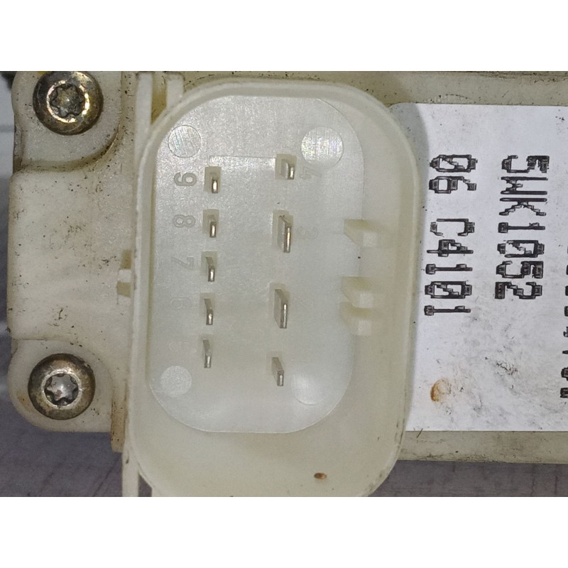 Recambio de elevalunas electrico trasero izquierdo para bmw 7 (e65, e66, e67) 735 i, li referencia OEM IAM 020.60080.01.5WK1052 