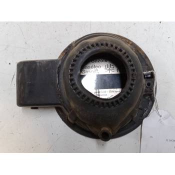 TAPA EXTERIOR COMBUSTIBLE 