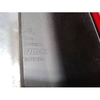 PILOTO TRASERO DERECHO 51701590 