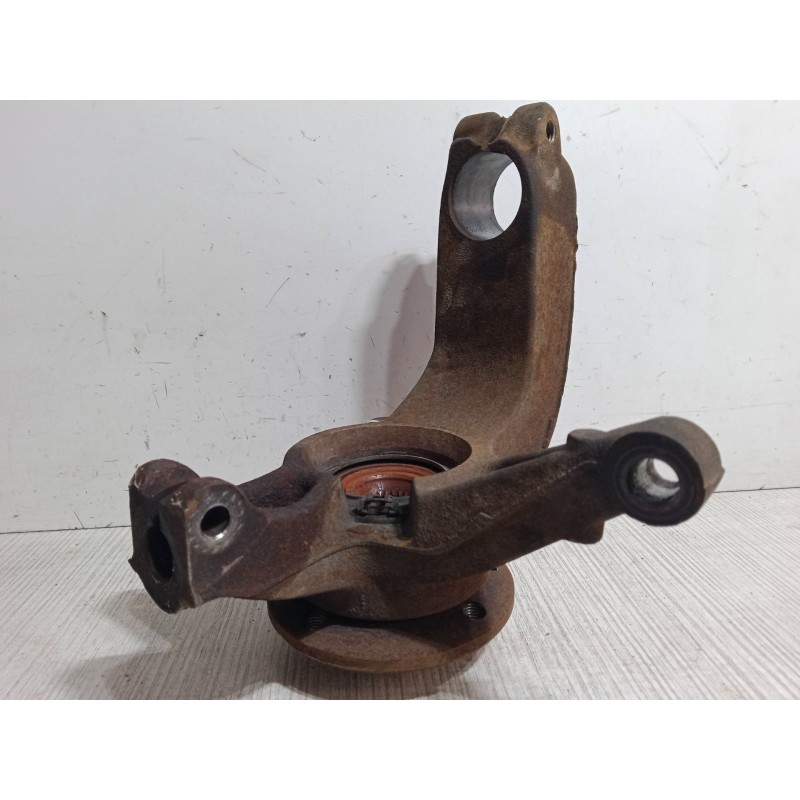 Recambio de mangueta delantera derecha para renault scénic ii (jm0/1_) 1.9 dci (jm0g, jm12, jm1g, jm2c) referencia OEM IAM   
