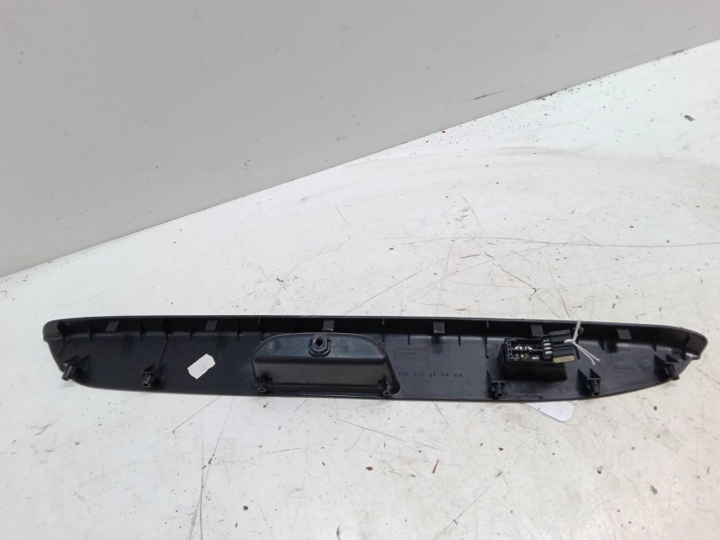 Recambio de mando elevalunas trasero izquierdo para fiat sedici (189_) 1.6 16v 4x4 referencia OEM IAM   