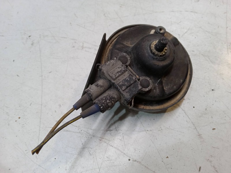 Recambio de claxon para audi a3 (8l1) 1.9 tdi referencia OEM IAM   