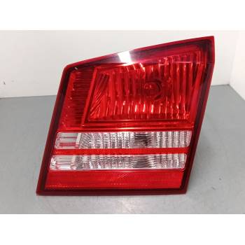 PILOTO TRASERO PORTON DERECHO 04806368AB 