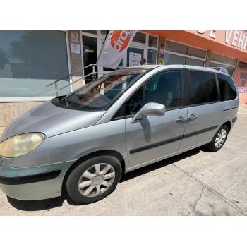 PEUGEOT 807 (EB_)