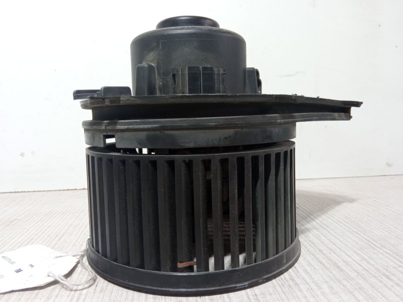 Recambio de motor calefaccion para volkswagen polo (6n2) 1.0 referencia OEM IAM 1J1819021A H35 657880 E 