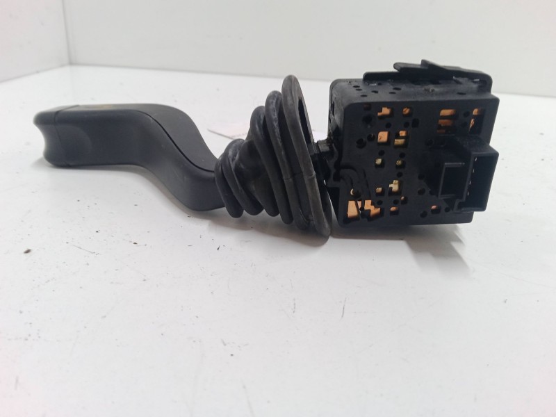 Recambio de mando de intermitencia para opel corsa c (x01) 1.7 dti (f08, f68) referencia OEM IAM   