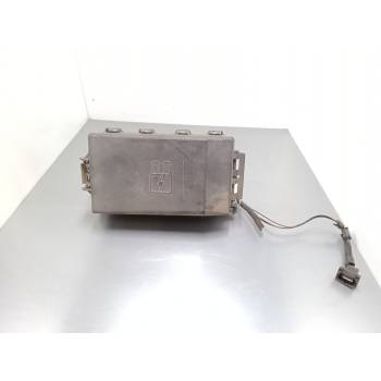 CAJA RELES / FUSIBLES 2T1T14A076AF 