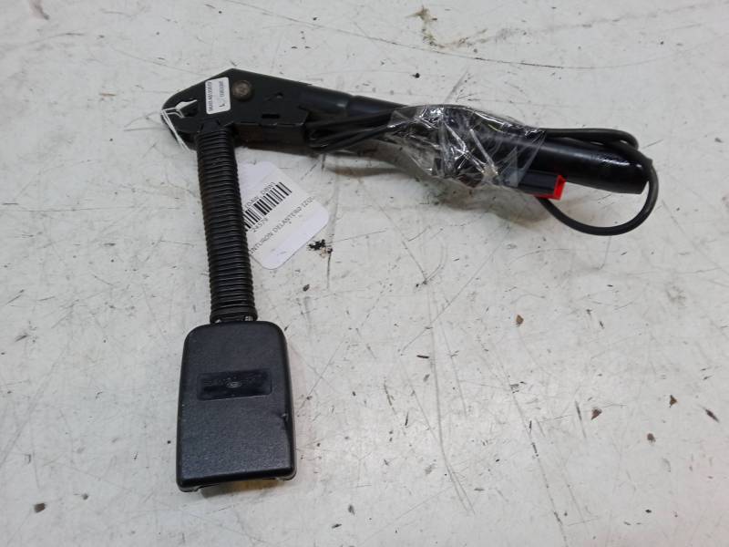 ANCLAJE CINTURON DELANTERO IZQUIERDO 