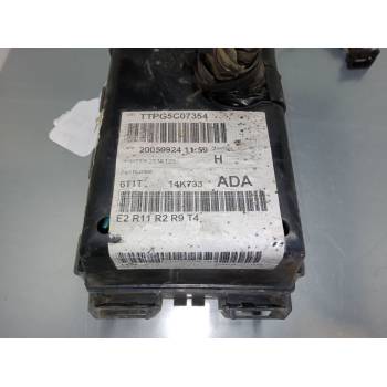 CAJA RELES / FUSIBLES 2T1T14A076AF 