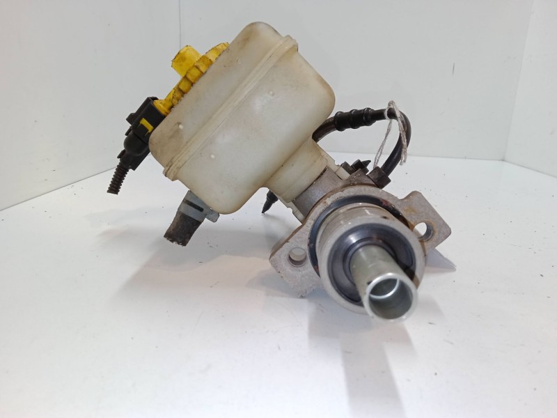 Recambio de bomba freno para volkswagen bora i (1j2) 2.0 referencia OEM IAM   